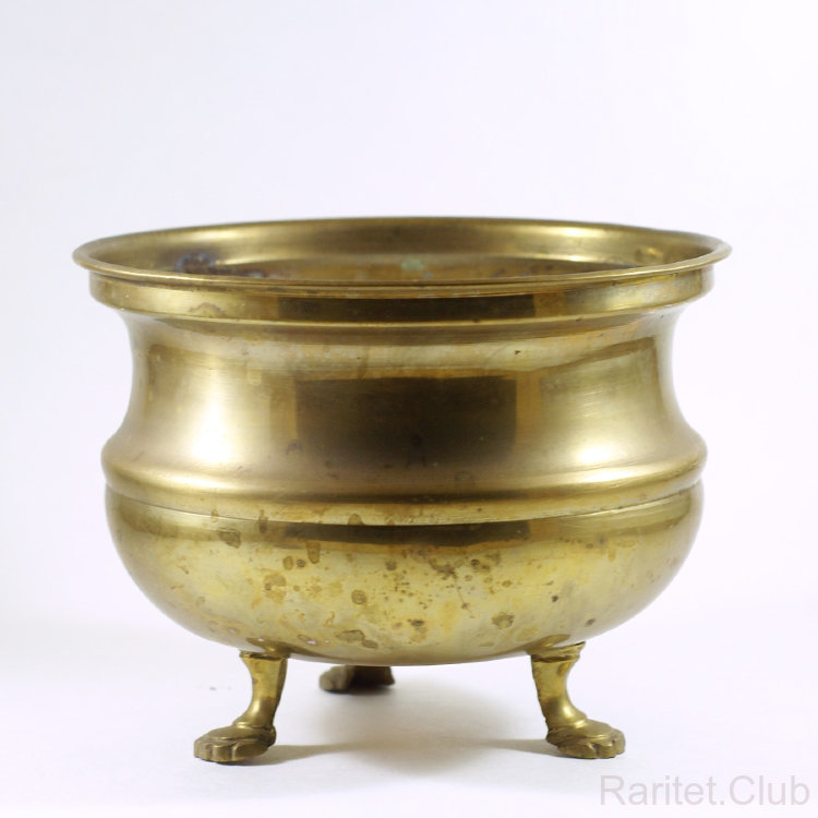 Кашпо-горшок латунь на львиных лапах