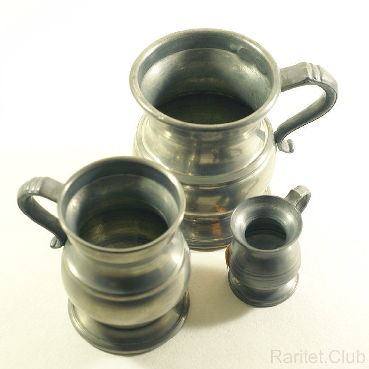 Комплект металлических коллекционных чашек